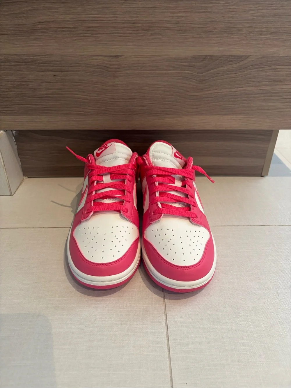 Nike vibrant pink